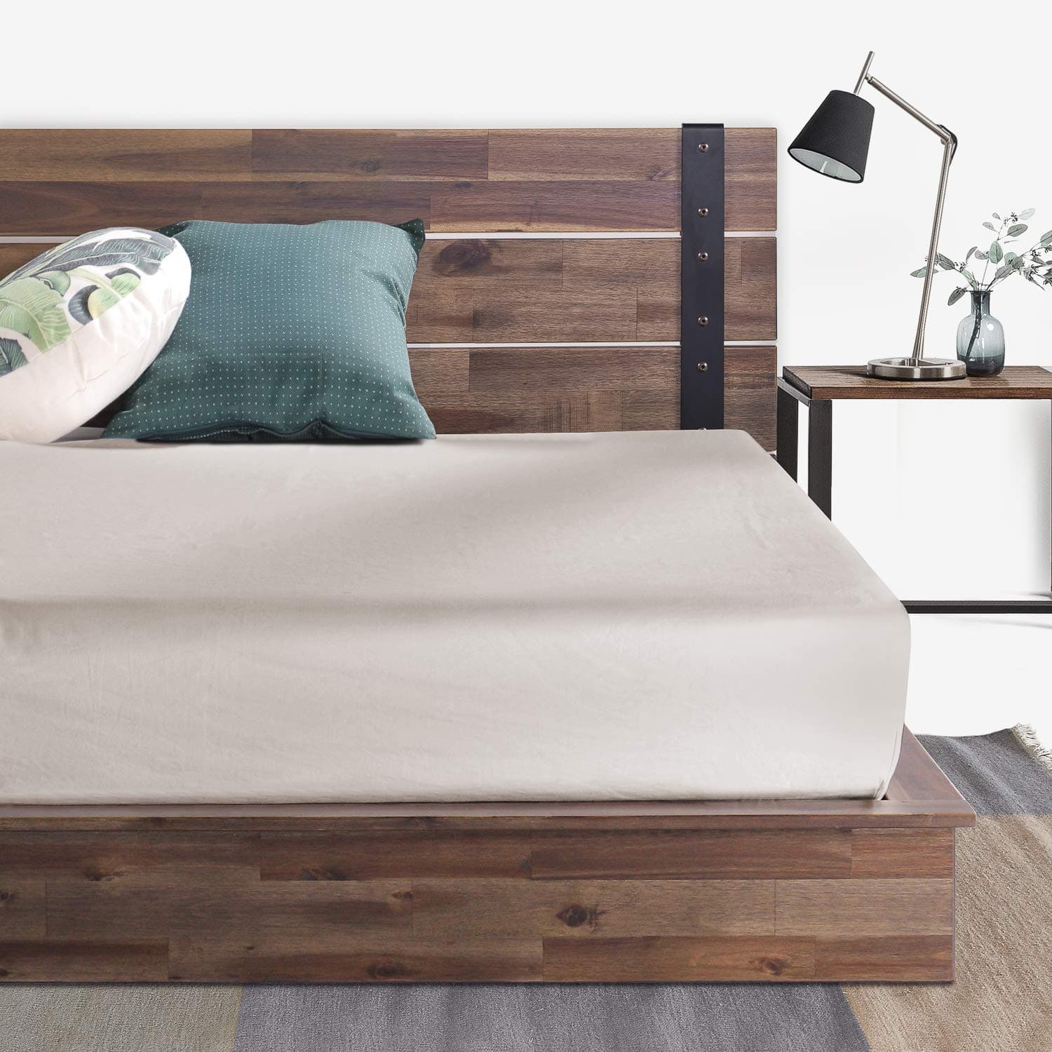 Zinus Brock Metal & Wood Platform Bed, Acacia Mattress Foundation, Queen