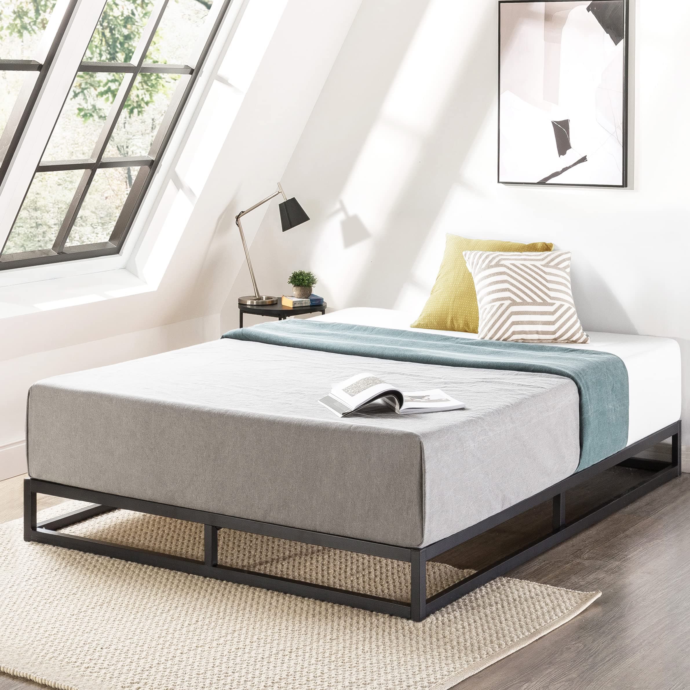 Mellow Modernista Queen Black Low Profile Metal Platform Bed Mattress Foundation